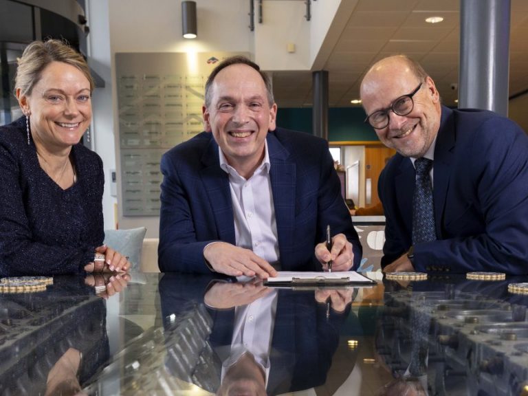 Fareham Innovation Contract Signing